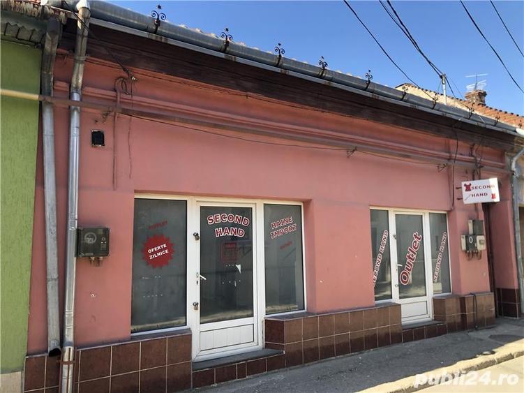 Casă cu 6 camere cu Teren 100 Mp în Caransebeș