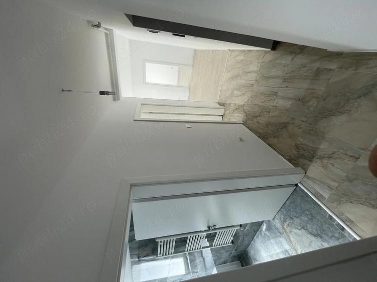 Apartament cu 2 camere decomandat în Neptun