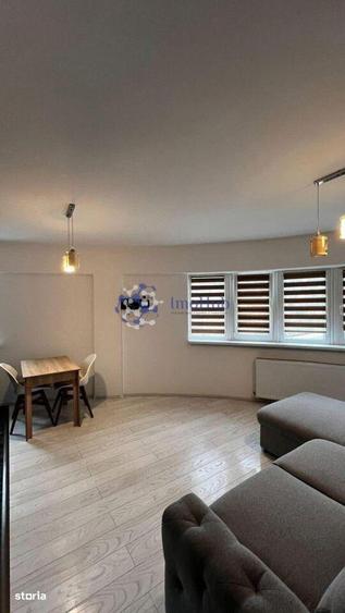 Apartament cu 2 camere decomandat în Central — fotografia 1