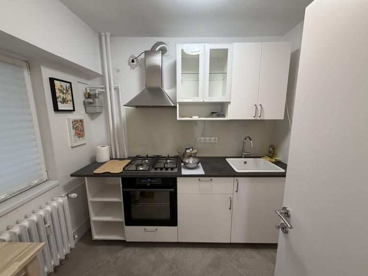 Apartament cu 2 camere decomandat în Obor