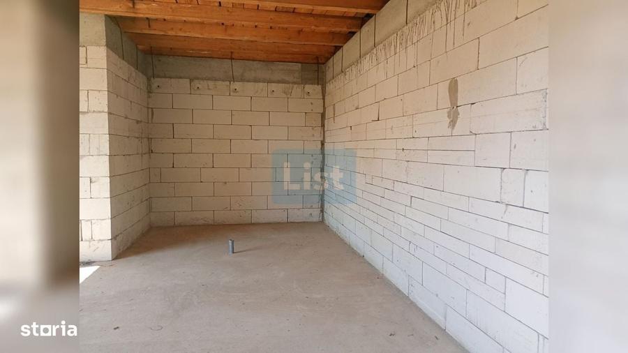 Casă cu 3 camere în Vasile Alecsandri