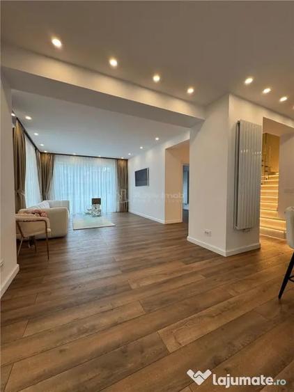 Casă cu 4 camere cu Teren 425 Mp în Mărăști