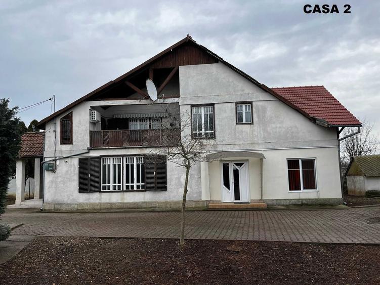 Casă cu 4 camere în Borș