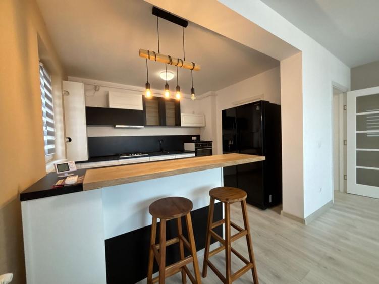 Apartament cu 3 camere decomandat în Șelimbăr