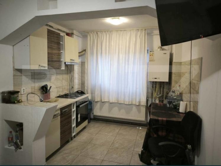 Garsonieră decomandată, mobilată în Debarcader