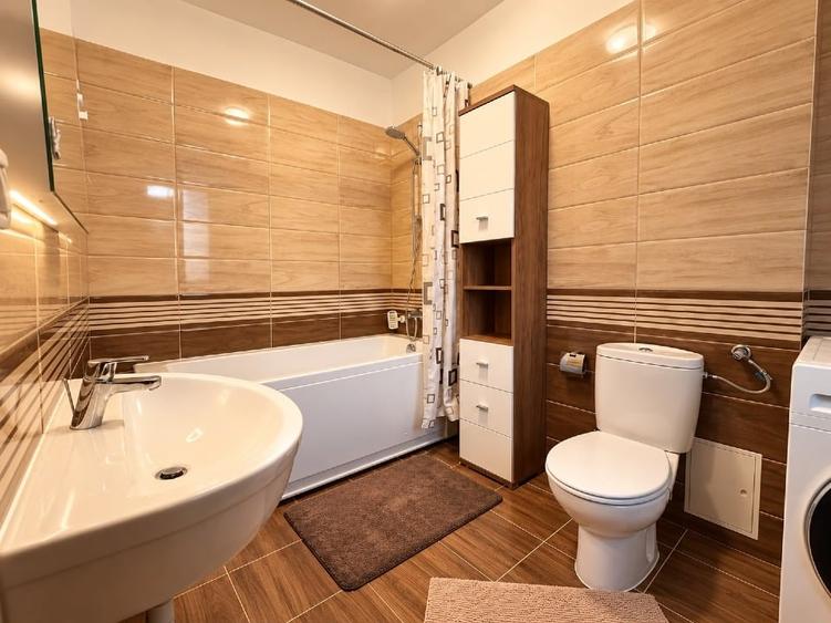 Apartament cu 3 camere în Soarelui
