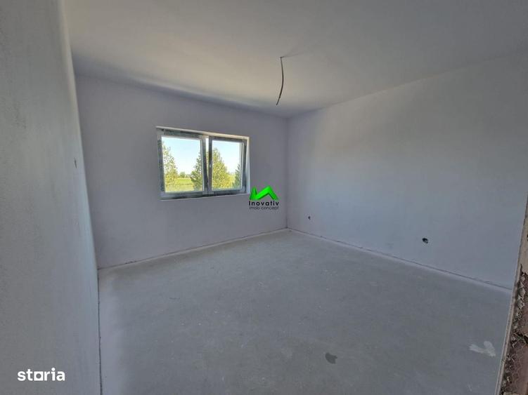 Casă cu 4 camere cu Teren 260 Mp în Șura Mică