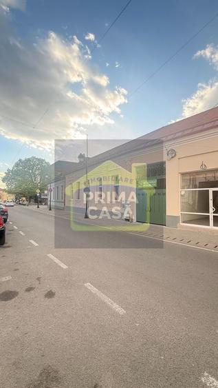 Spațiu comercial, de 165 mp, în Orașul Vechi