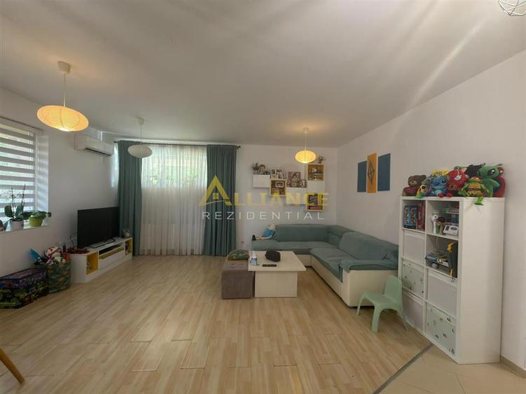 Apartament cu 2 camere decomandat, mobilat în Berceni