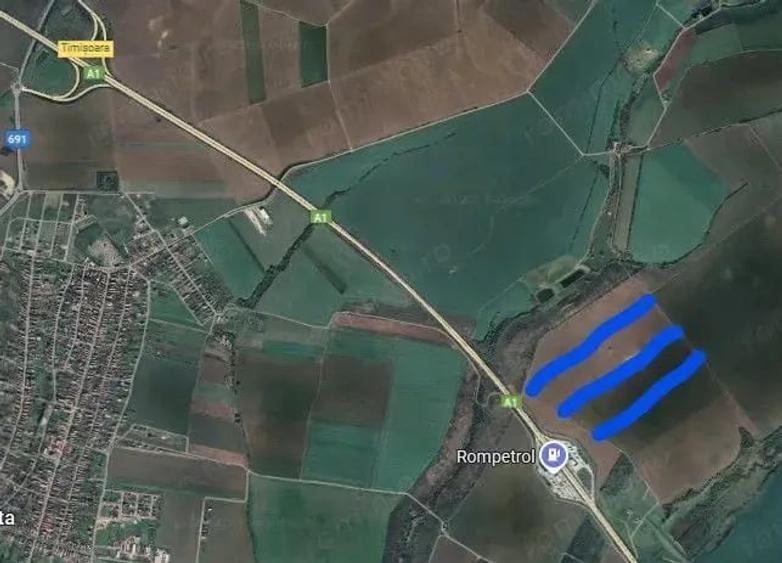 Teren de 150000 mp, în Central