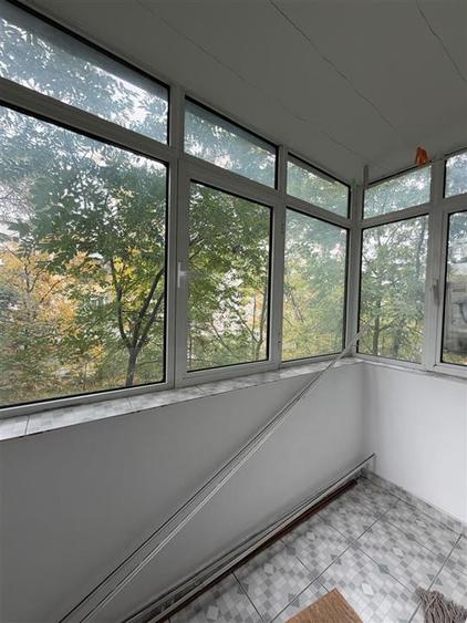 Apartament cu 2 camere semidecomandat în Podu Roș