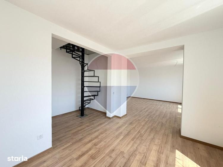Casă cu 4 camere cu Teren 500 Mp în Central