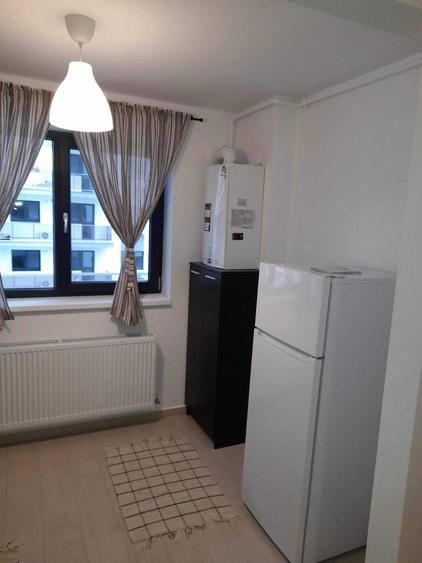 Apartament cu 2 camere semidecomandat în Cățelu
