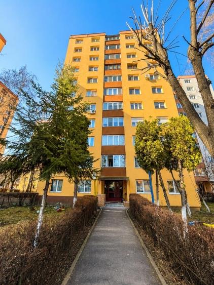 Apartament cu 3 camere decomandat, mobilat în Griviței