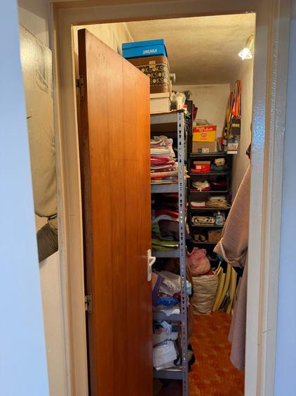 Apartament cu 2 camere decomandat în Noua