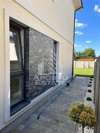 Duplex cu 5 camere cu Canalizare în Chișoda