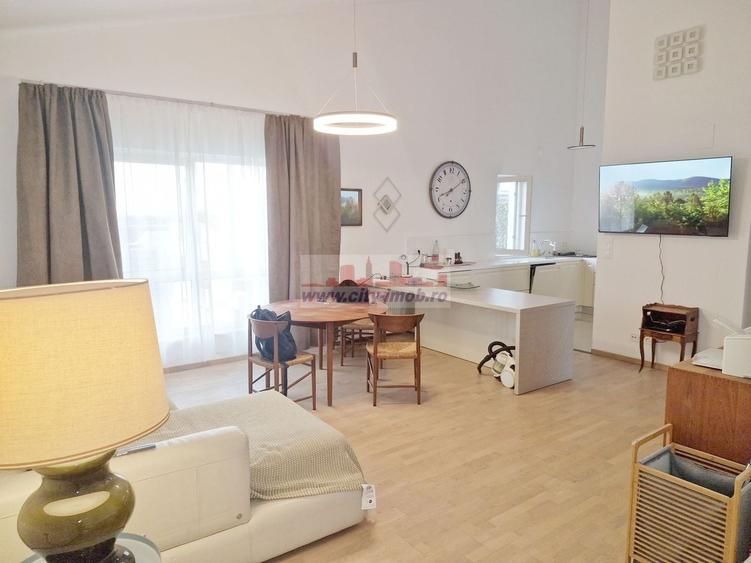 Apartament cu 2 camere decomandat în Băneasa