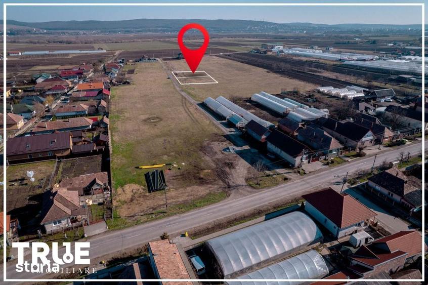 Teren de 1035 mp, în Sântana de Mureș