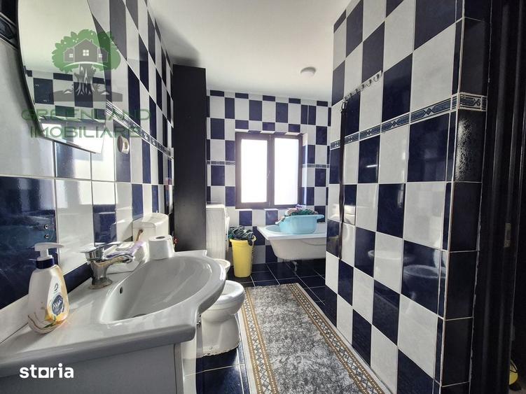 Casă cu 4 camere cu Teren 500 Mp în Holboca
