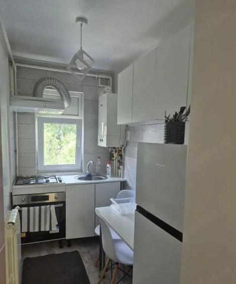Apartament 3 camere de inchiriat zona Tomis Nord - 2