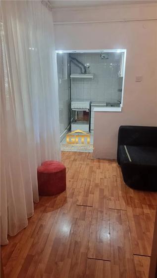 Apartament cu 2 camere în Căzănești (Râmnicu Vâlcea)