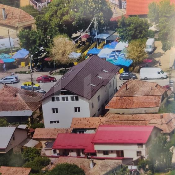 Spațiu comercial, de 600 mp, în Aiud