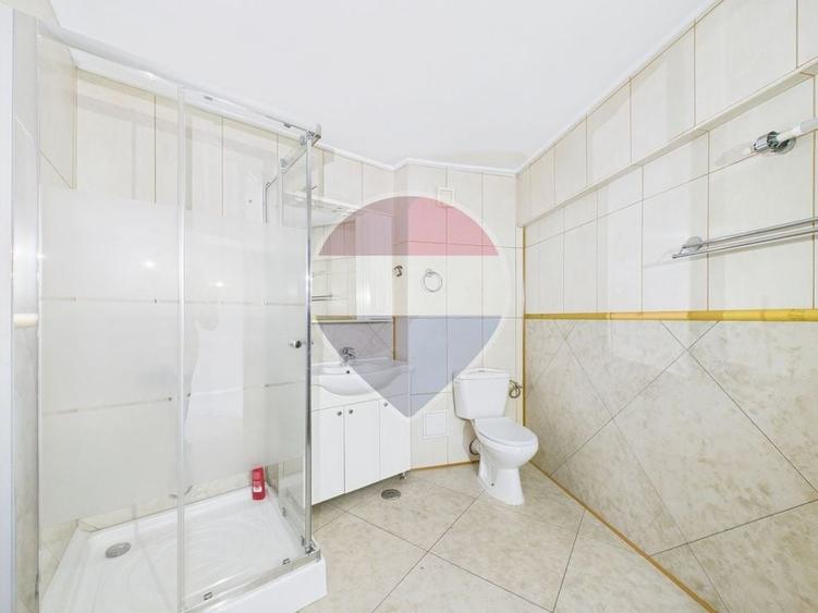 Apartament cu 3 camere decomandat în Alba Iulia