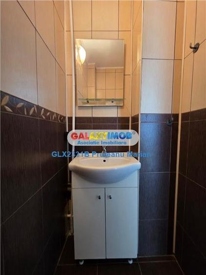 Apartament cu 3 camere semidecomandat, mobilat în Militari