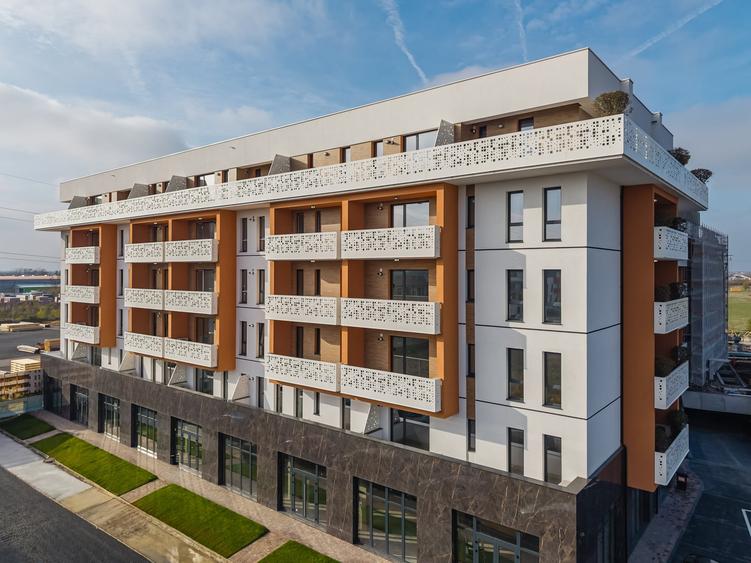 Apartament cu 2 camere decomandat în Torontalului