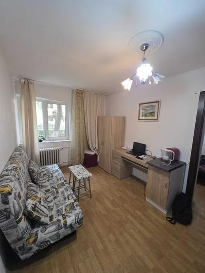 Apartament cu 2 camere semidecomandat, mobilat în Mănăștur