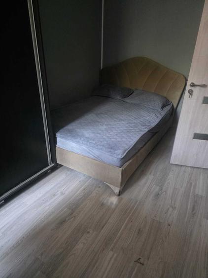 Vand apartament 2 cam apropiere metrou - 7
