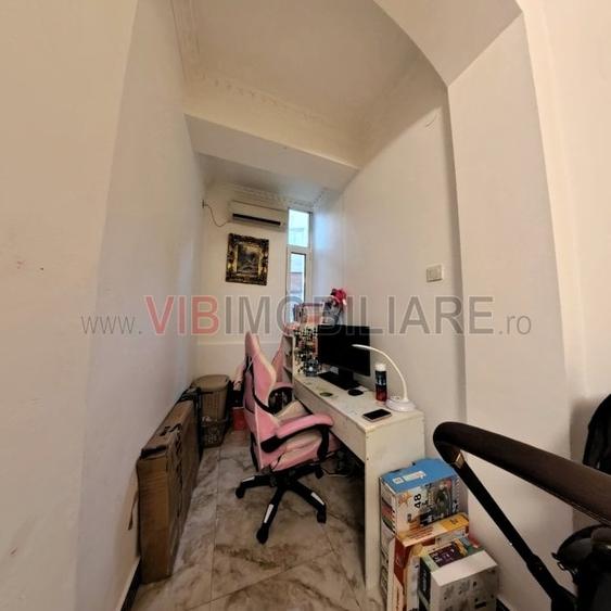 Apartament cu 2 camere decomandat, mobilat în Victoriei
