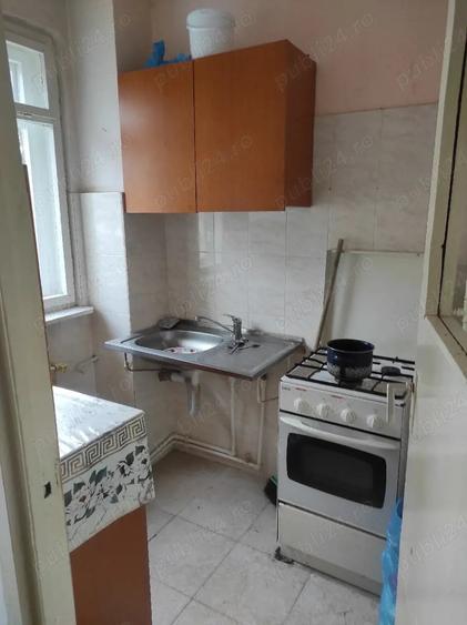 Garsonieră decomandată în Gojdu