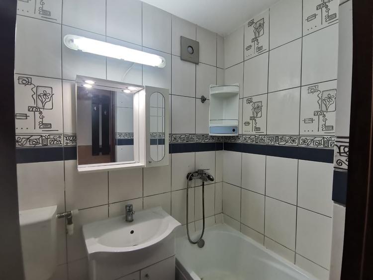 Apartament cu 2 camere semidecomandat în Crâng