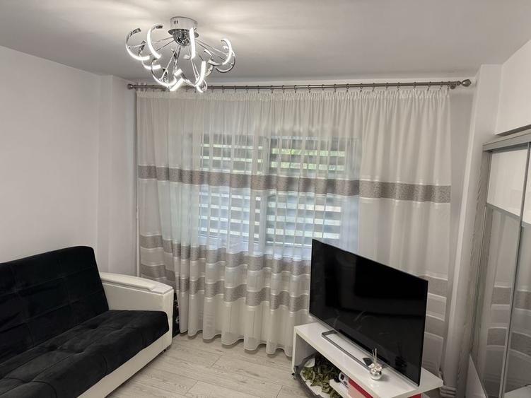 Vand garsoniera complet renovata si mobilata Cartier Prundu, Pitesti - 5