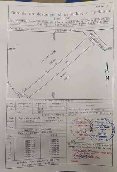Teren de 4775 mp, în Vânători