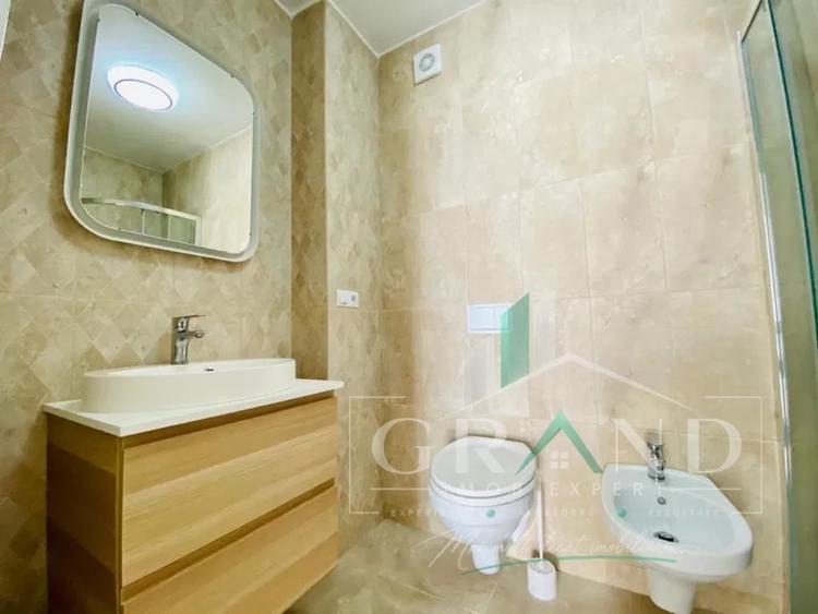 Apartament cu 3 camere semidecomandat, mobilat în Iris