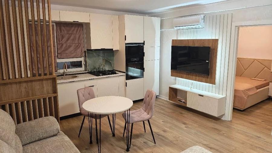 Apartament cu 2 camere decomandat în Copou