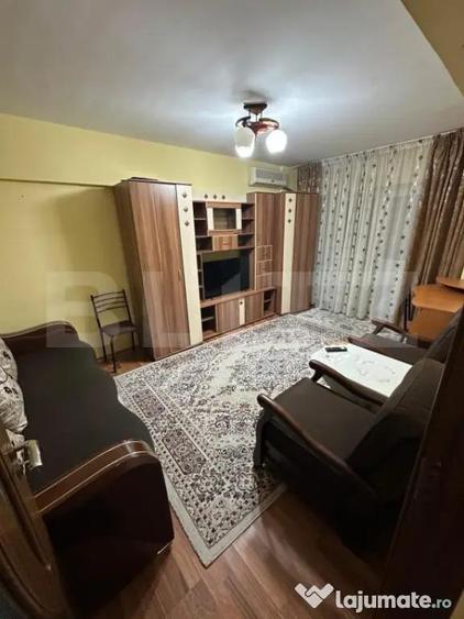 Apartament de inchiriat, decomandat, Lapus - 1