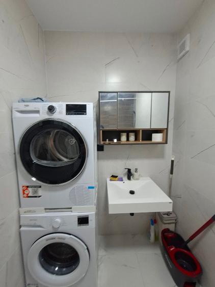 Inchiriez apartament cu 2 camere  - 10