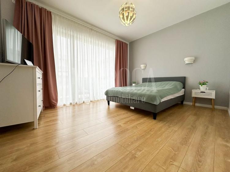 Duplex cu 5 camere cu Canalizare în Iris