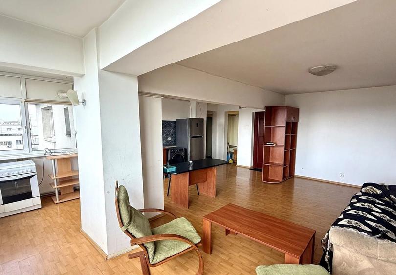 Apartament cu 3 camere decomandat, mobilat în Titulescu