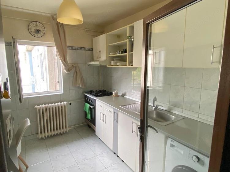 Apartament cu 2 camere decomandat în Tineretului