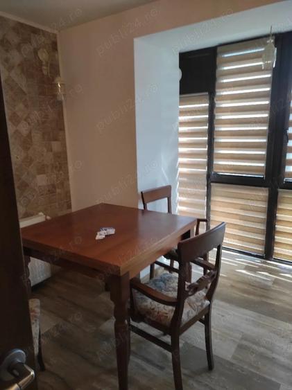 Apartament cu 2 camere decomandat în Zamfirescu