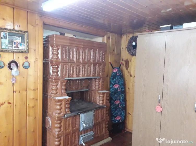 Casă cu 3 camere cu Teren 1800 Mp în Plopeni