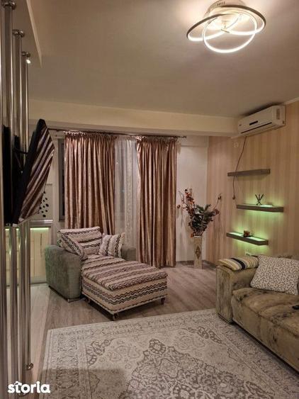 Apartament cu 2 camere decomandat, mobilat în Central