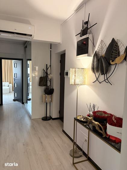 Apartament cu 3 camere în Vitan