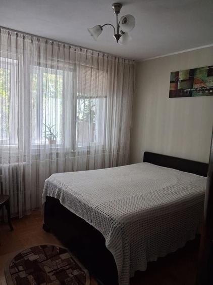 Apartament cu 2 camere semidecomandat, mobilat în Eroii Revoluției