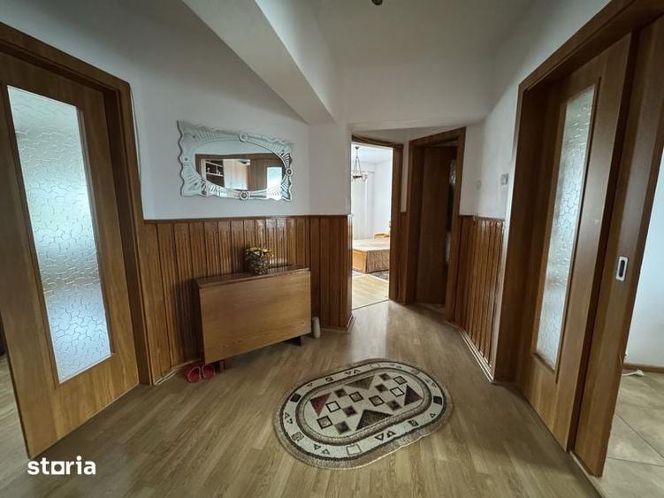Apartament cu 3 camere în Central