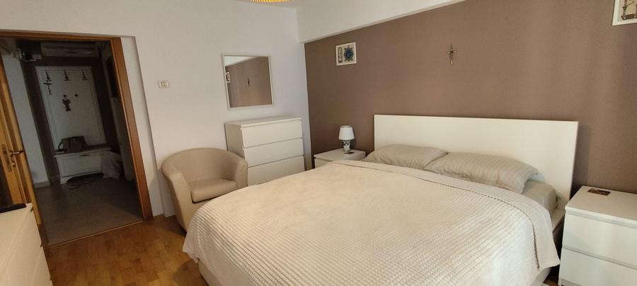 Apartament cu 2 camere decomandat în Unirii